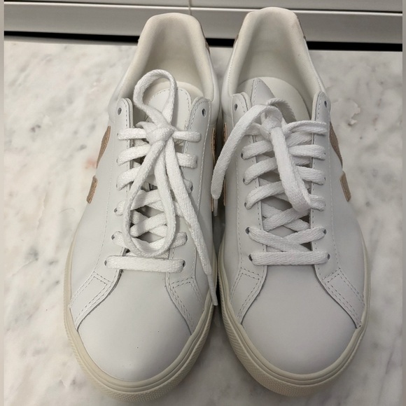 VEJA ESPLAR LEATHER WHITE PLATINE. SIZE 8US/39EU - Picture 4 of 7